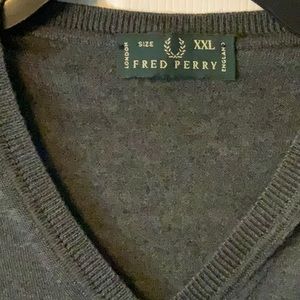 Fred Perry V-neck Sweater